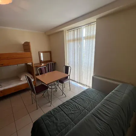 Prenociste Drinic Novi Sad